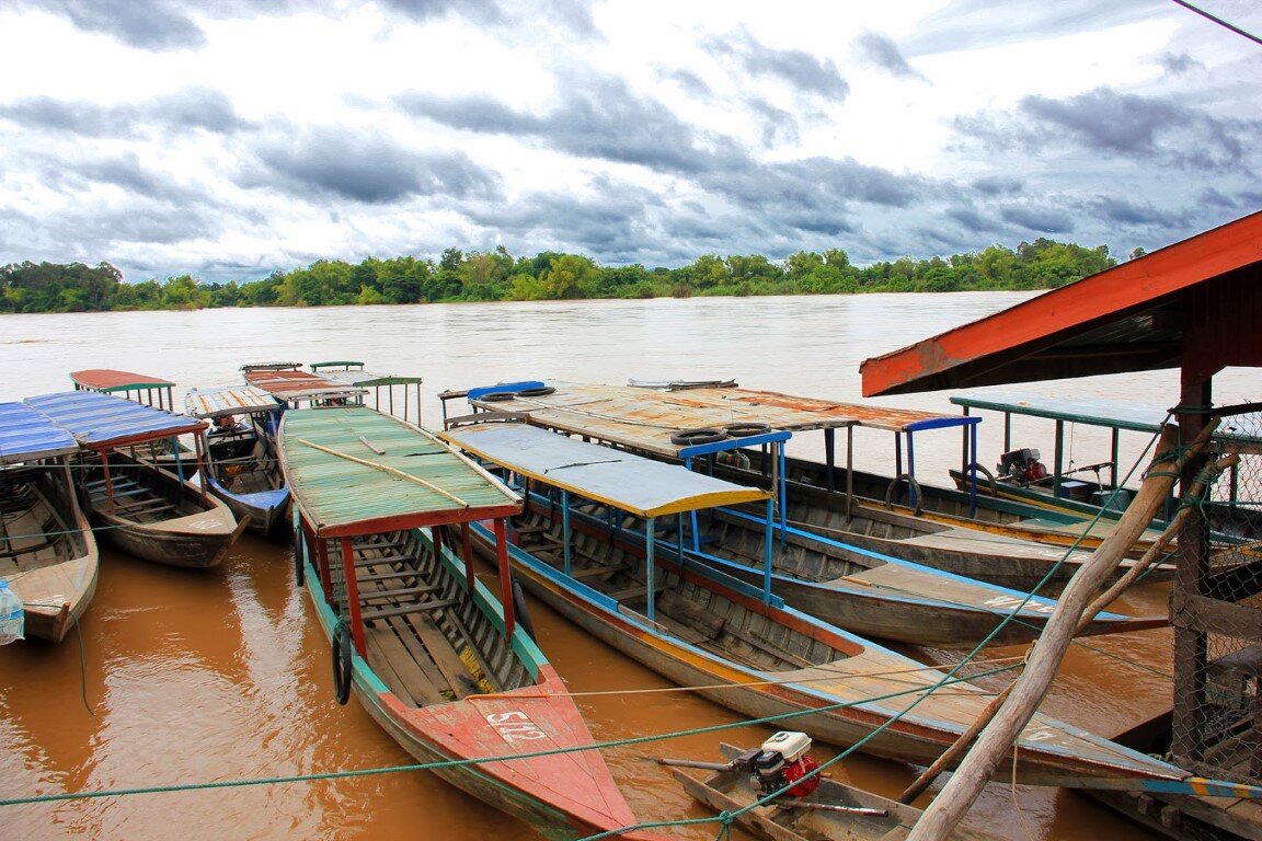 Don Khong Island Boats - Capture the authentic charm of Laos’s lush scene